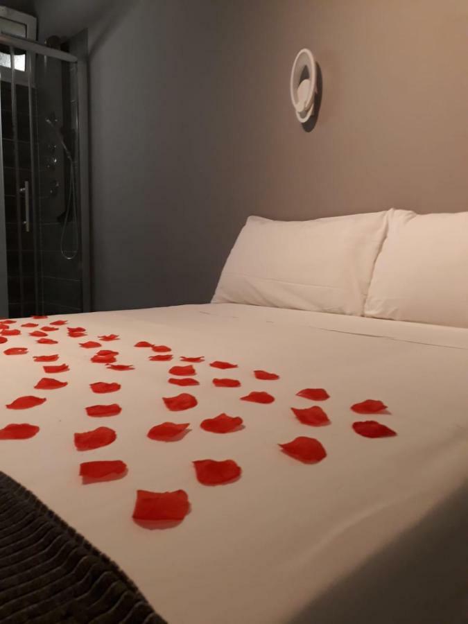 Living Bed And Breakfast Касория Экстерьер фото
